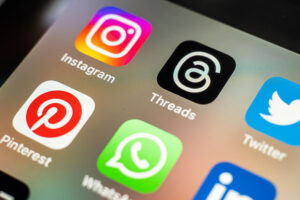 social media apps Instagram Threads Twitter Pinterest WhatsApp Linkedin Behance